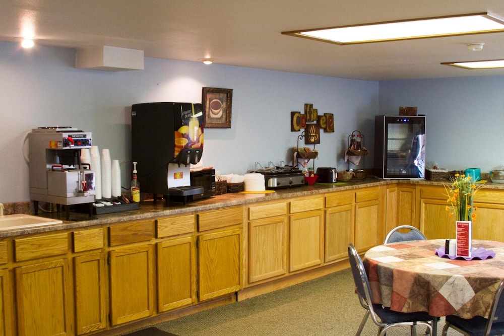 Cottonwood Inn 10/33
