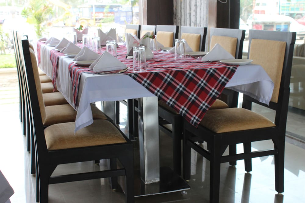 HOTEL SHIV VILAS 20/25