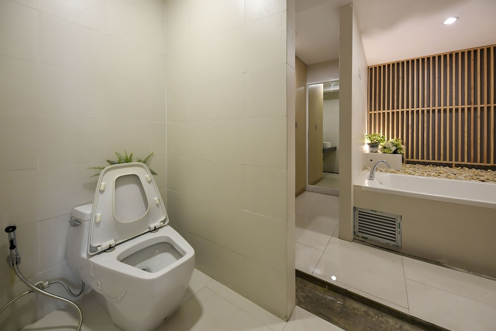 Siam Nitra Boutique Hotel 71/76