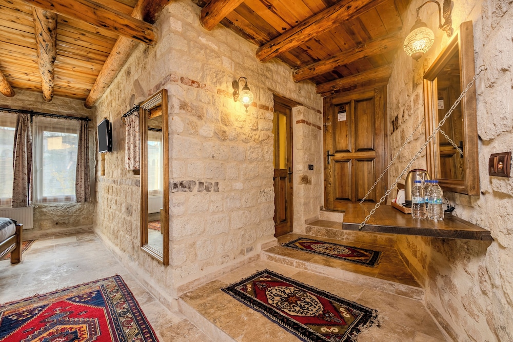 Zula Cave House 22/47