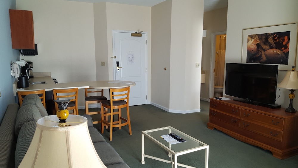 Hilton Vacation Club Varsity Club South Bend, IN 48/56