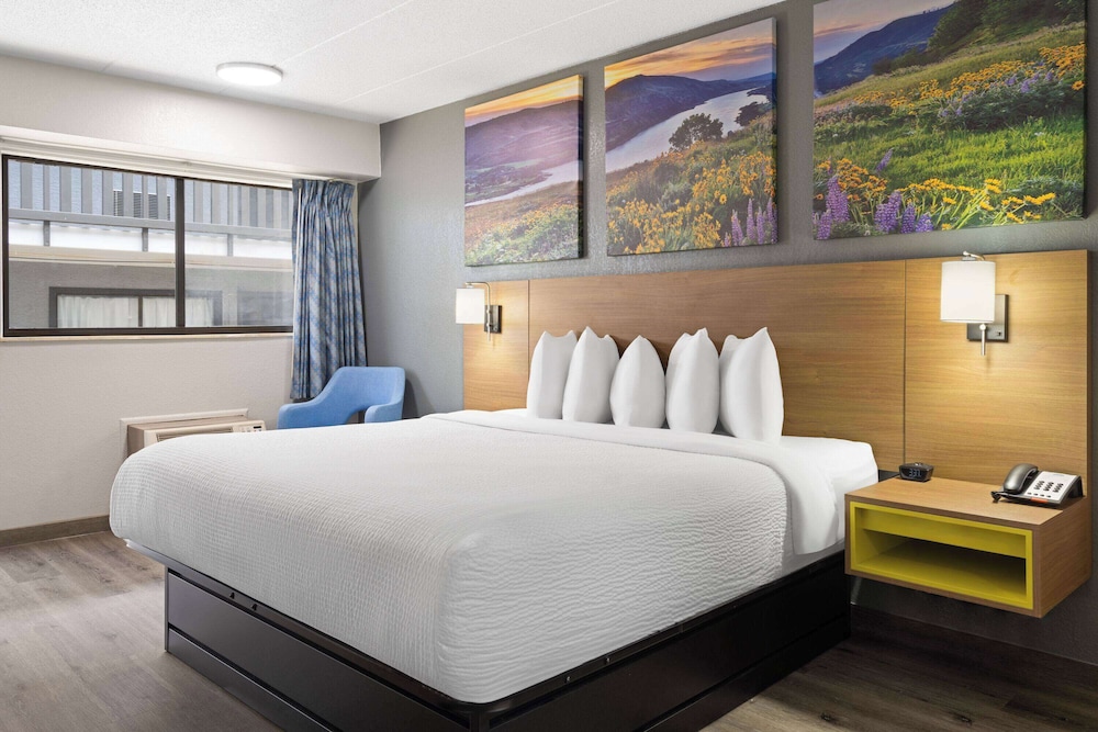 Days Inn by Wyndham Columbus/Worthington 15/43