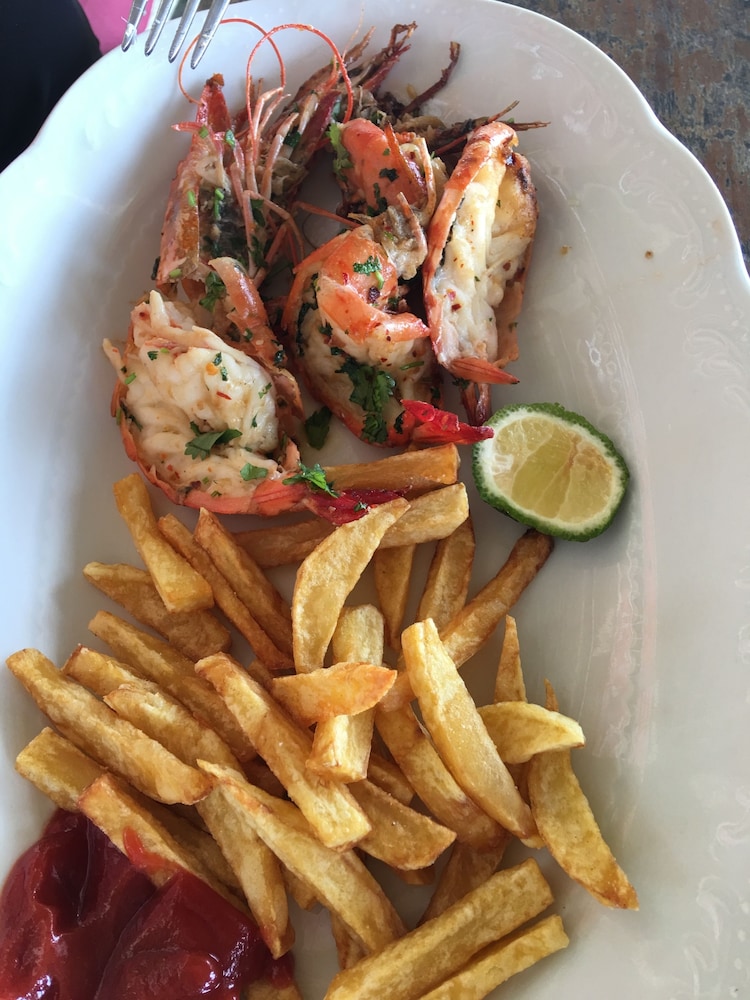 Tradewinds Lodge 18/48