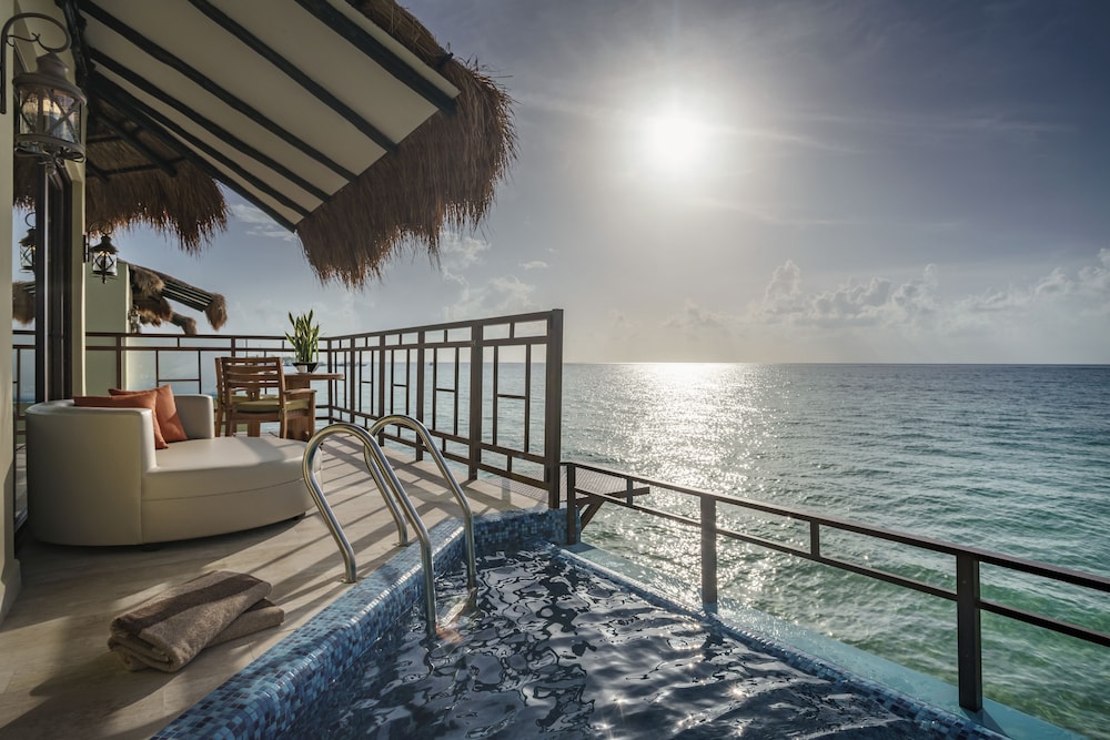 Palafitos Overwater Bungalows at El Dorado Maroma All Inclusive 13/49