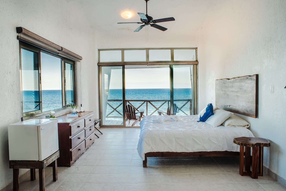 GRAND, OCEAN VIEW