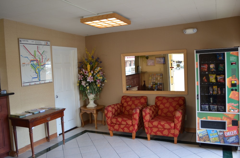 Budget Inn-Falls Church 33/39