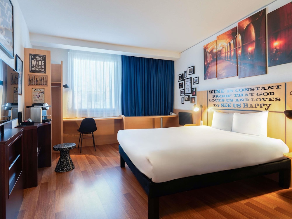 Ibis Geneve Petit Lancy 18/50