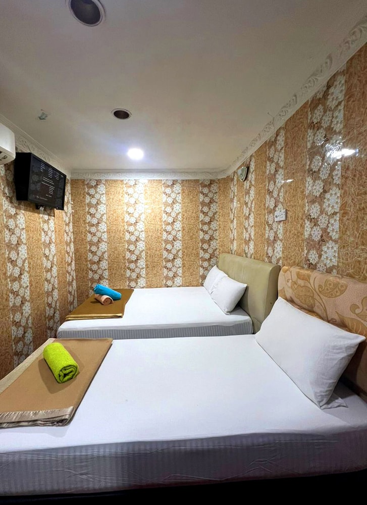 New Wave Hotel Melawati 24/50