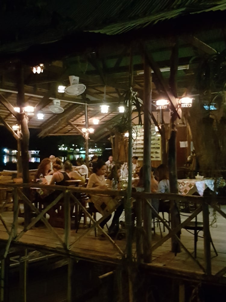 Sugar Cane Guest House 1 42/50