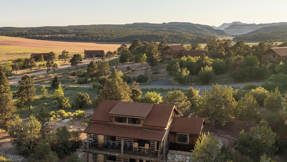 Zion Mountain Ranch 8/60