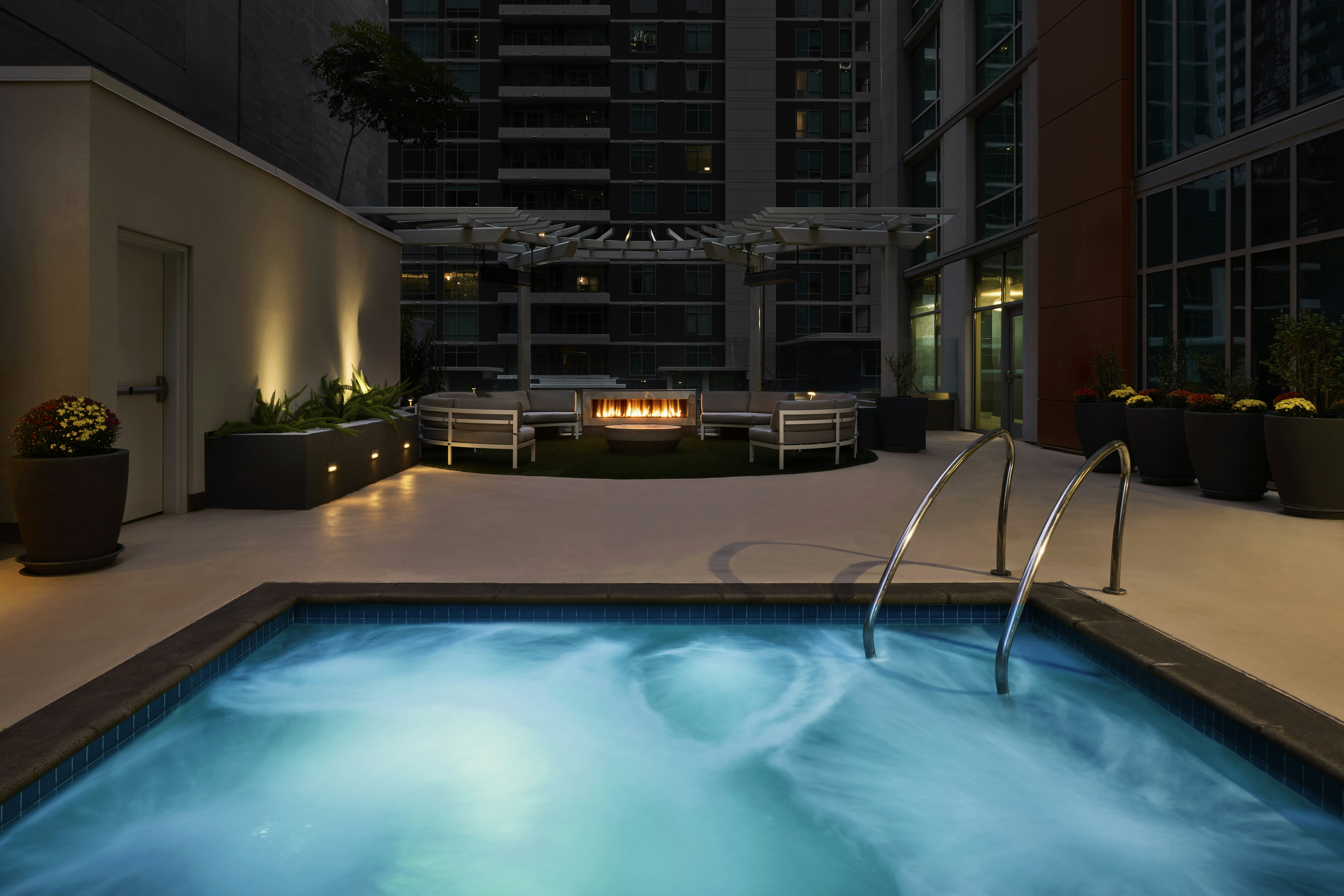 Carte Hotel San Diego Downtown Curio Collection By Hilton 44/87