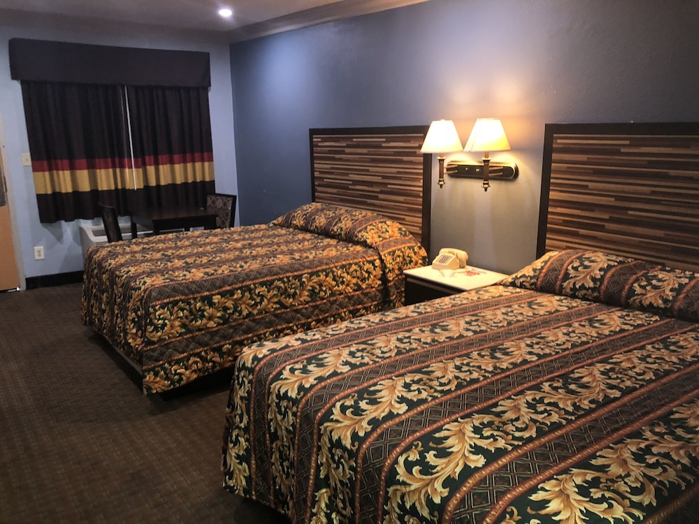La Mirage Inn Lax Airport 6/29