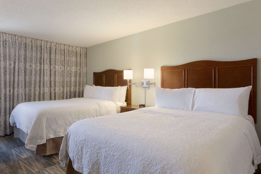 Hampton Inn Zanesville 13/24