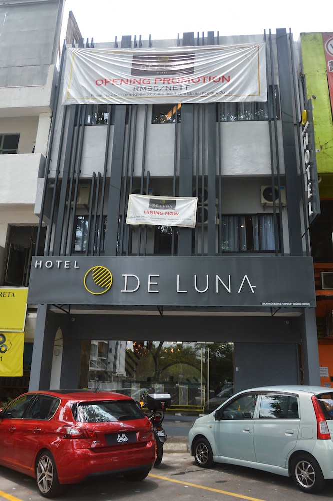 De Luna Hotel Sri Petaling 1/17