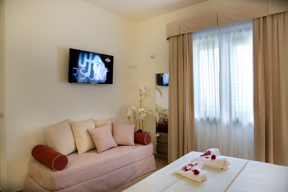Delfino Beach Hotel 17/50