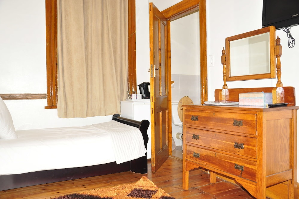 Central Hotel Guest House 12/33