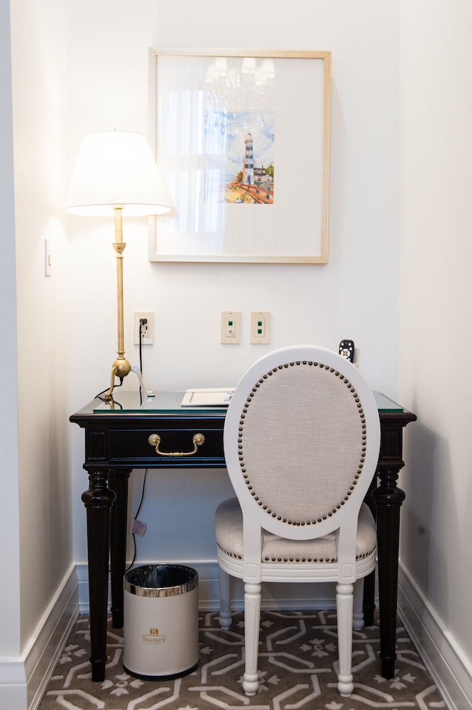 The Sydney Boutique Inn 12/69