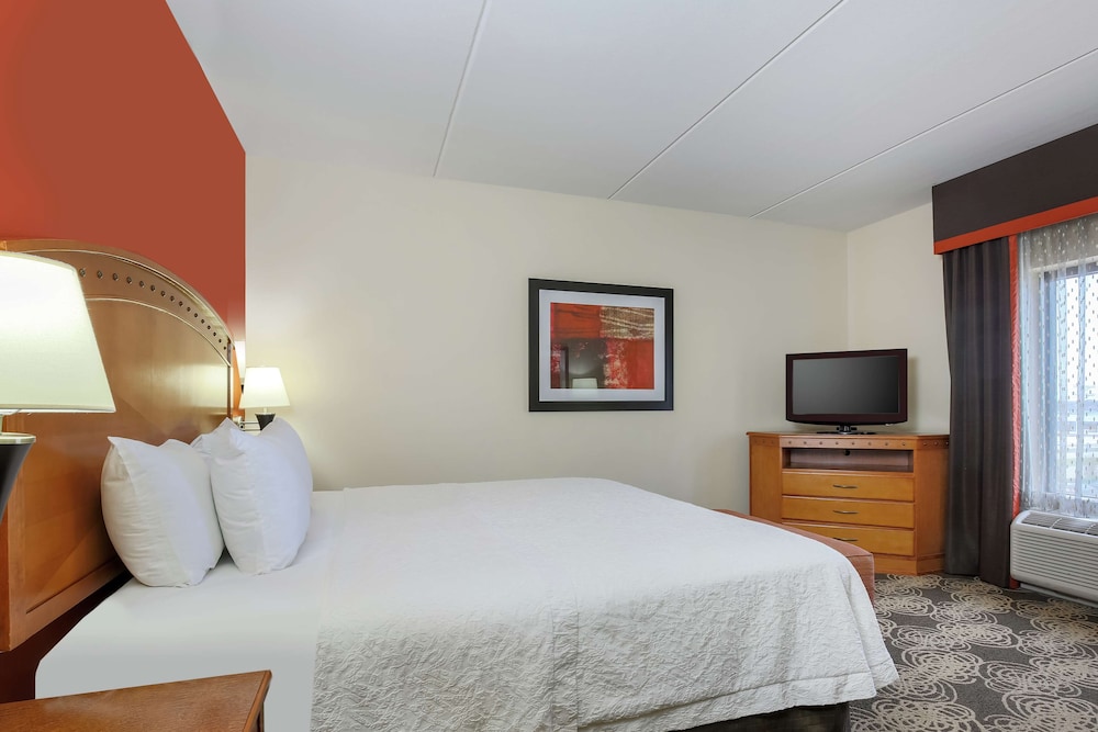 Hampton Inn Suites Dallas Allen 14/51