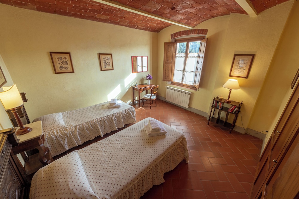 4 BEDROOMS, APARTMENT, ACCESSIBLE