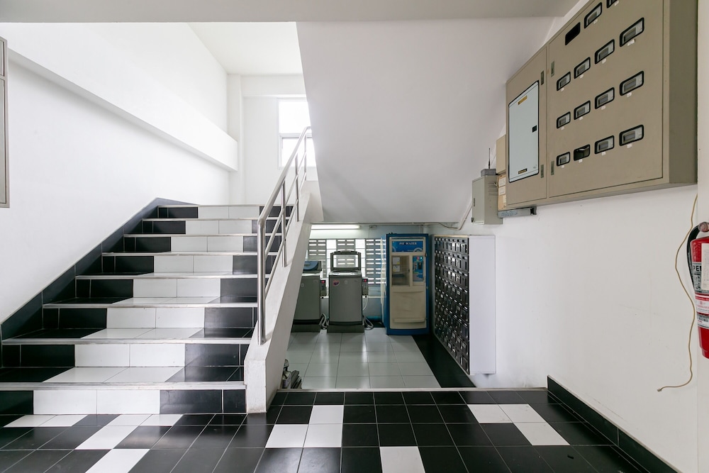 Ruan Plaisoi Apartment 8/44