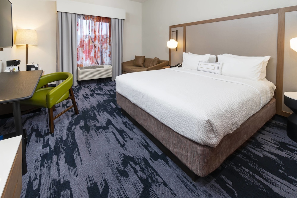 Fairfield Inn And Suites Bend Downtown 15/46