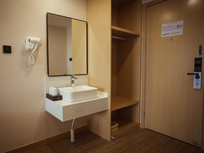 GreenTree Inn Nantong Development Zone Country Garden Express Hotel 48/48