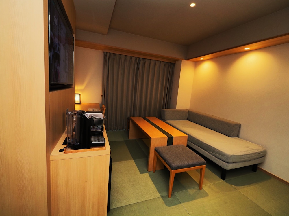 Henn na Hotel Premier Kyoto Gojo Karasuma 48/68
