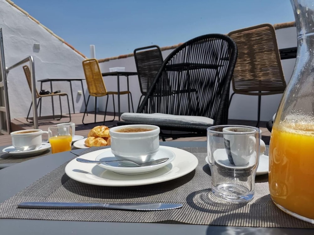 Hotel Boutique Caireles 55/64