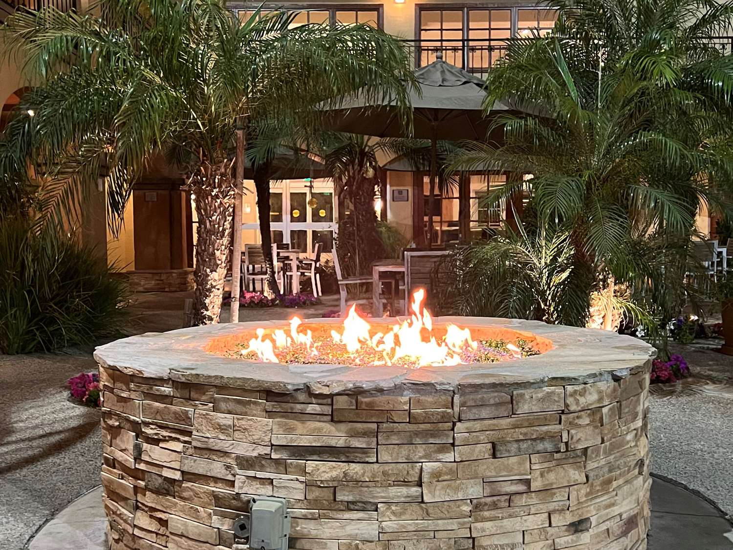 MainStay Suites Orange County John Wayne Airport 56/57