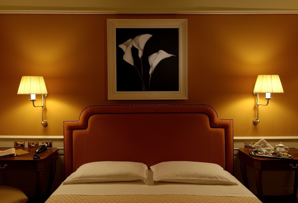 Hotel Corona d Oro 1890 17/43