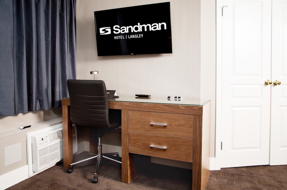 Sandman Hotel Langley 43/47