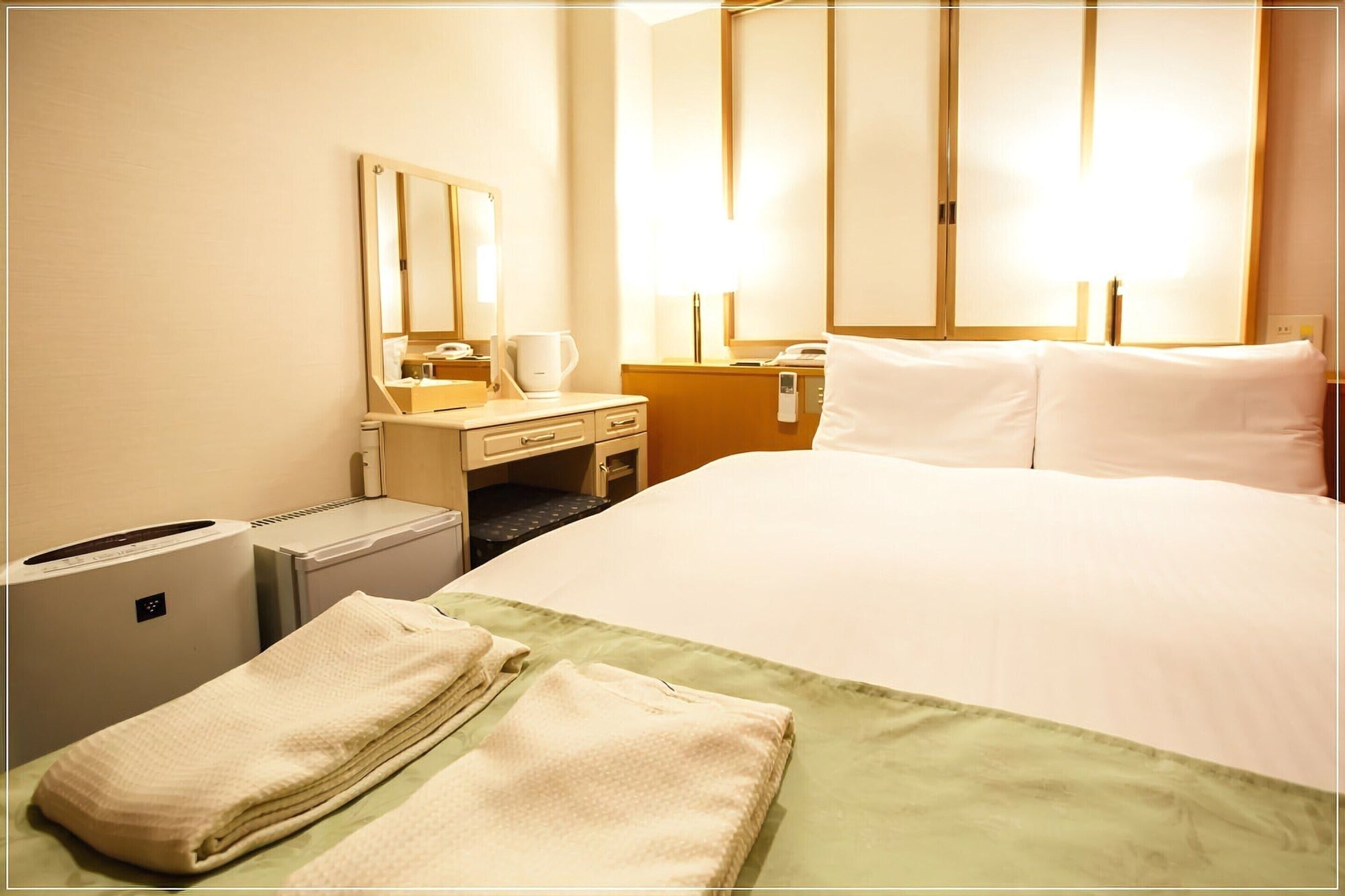 ECONOMY, DOUBLE BED