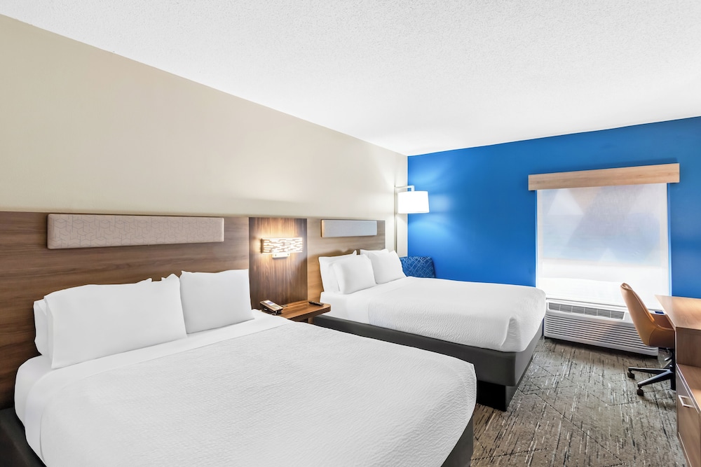 غرفة قياسية بسرير فردي، Holiday Inn Express Hotel And Suites Charleston Southridge 4/10