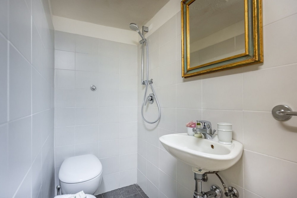 Arno Apartment B 26/32