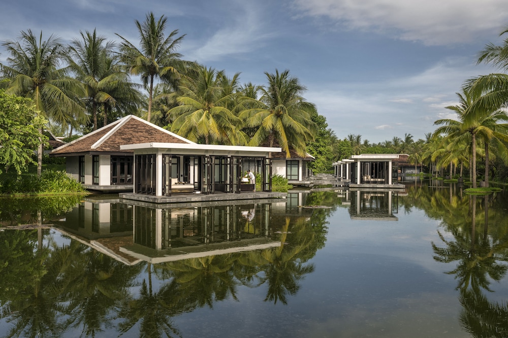 Four Seasons Resort The Nam Hai, Hoi An, Vietnam 7/72