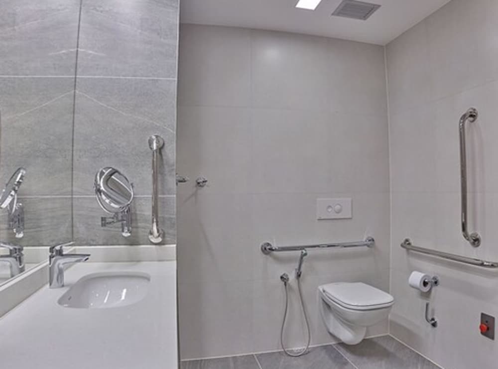 Rio Hotel By Bourbon Campinas 12/66