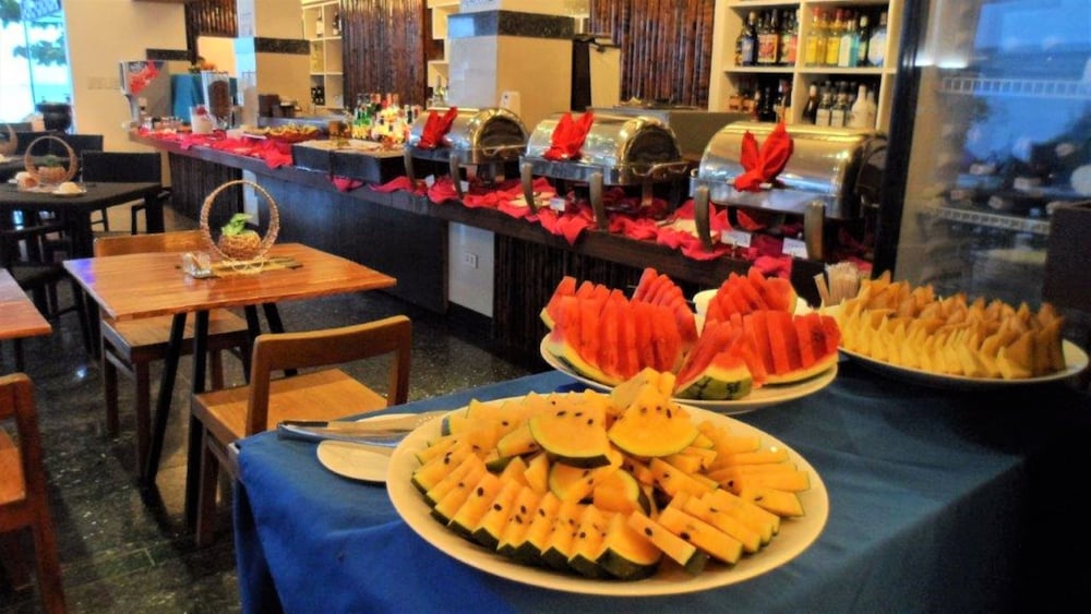 Boracay Ocean Club Beach Resort 62/77