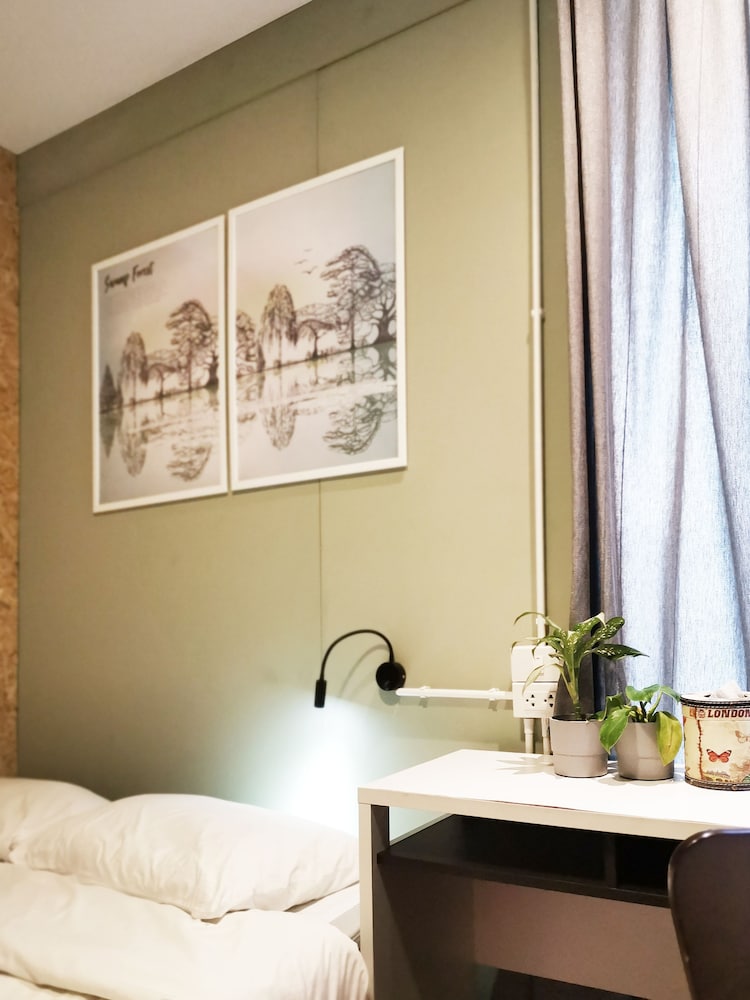 Foresttel Bkk - Hostel 31/50