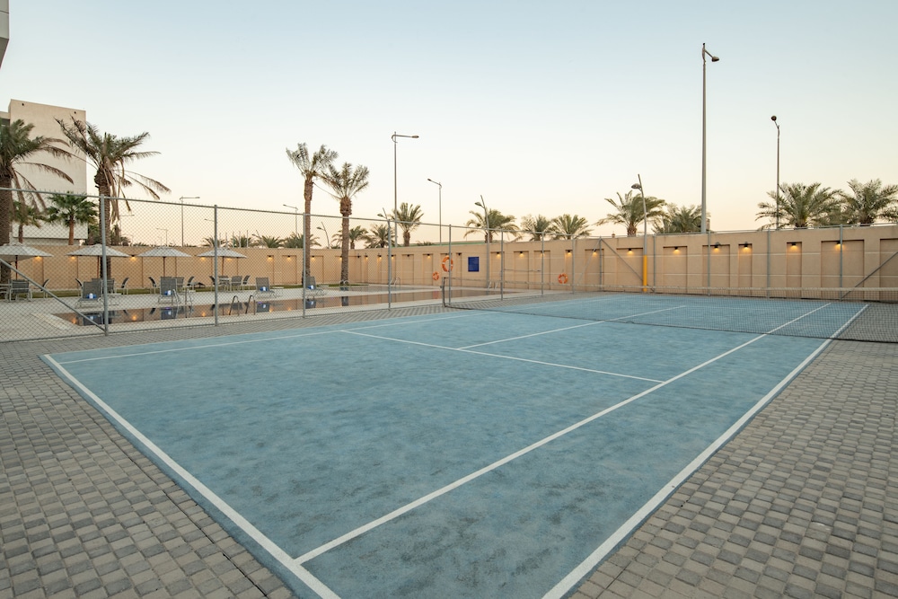 Radisson Hotel & Apartments Dammam Industry City 42/69