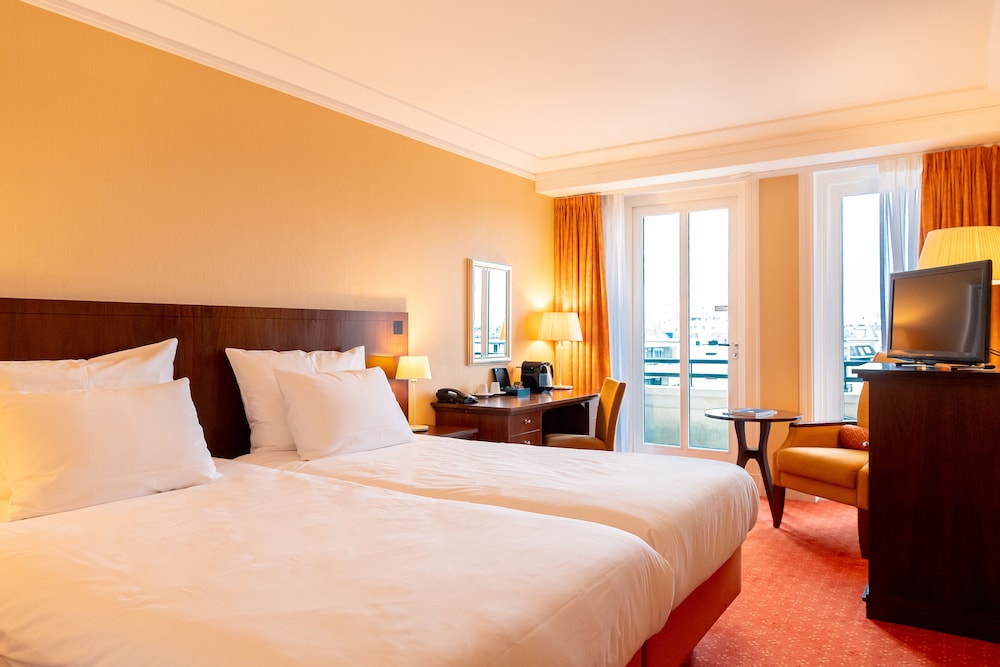 Radisson Blu Palace Hotel 8/64