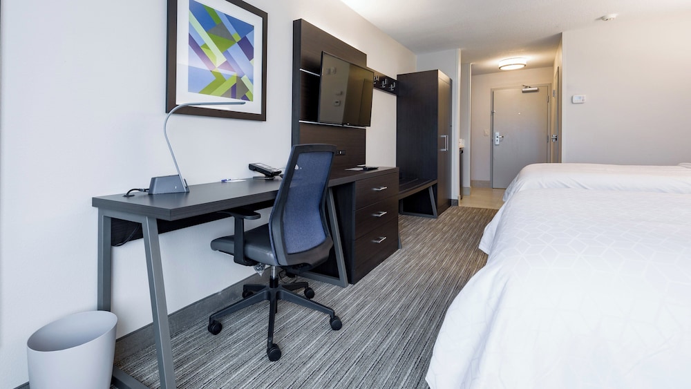 Holiday Inn Express And Suites Hood River 36/49