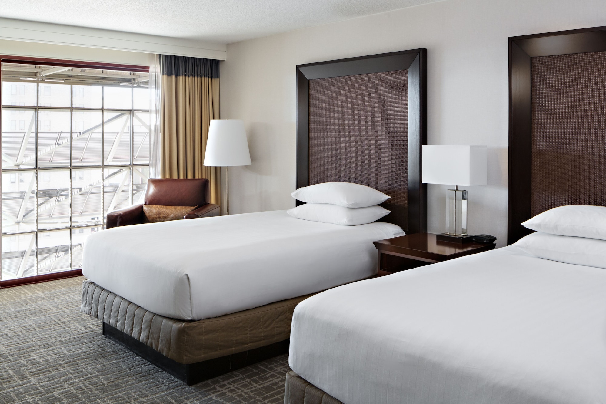 Regency, Suite