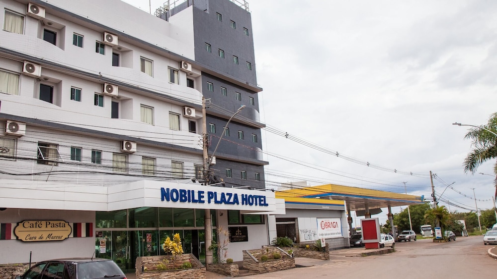 Nobile Plaza Hotel 3/28