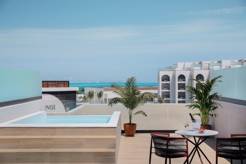Excellence Coral Playa Mujeres - Adults Only All Inclusive 9/50