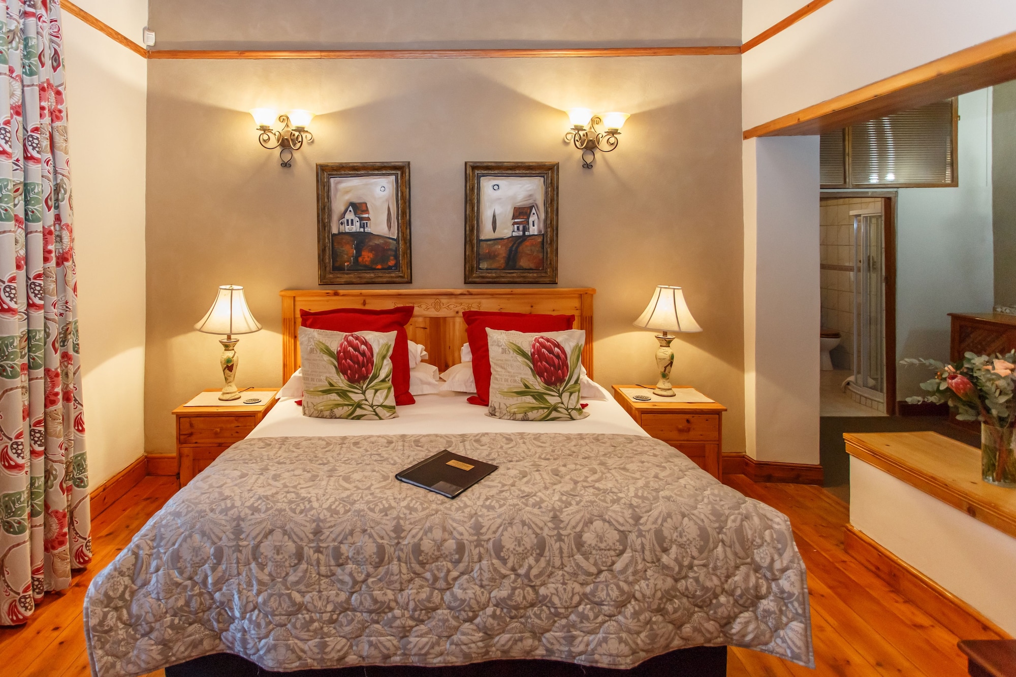 غرفة فاخرة بسريرين منفصلين بغرفة نوم واحدة، De Denne Guest House 5/7