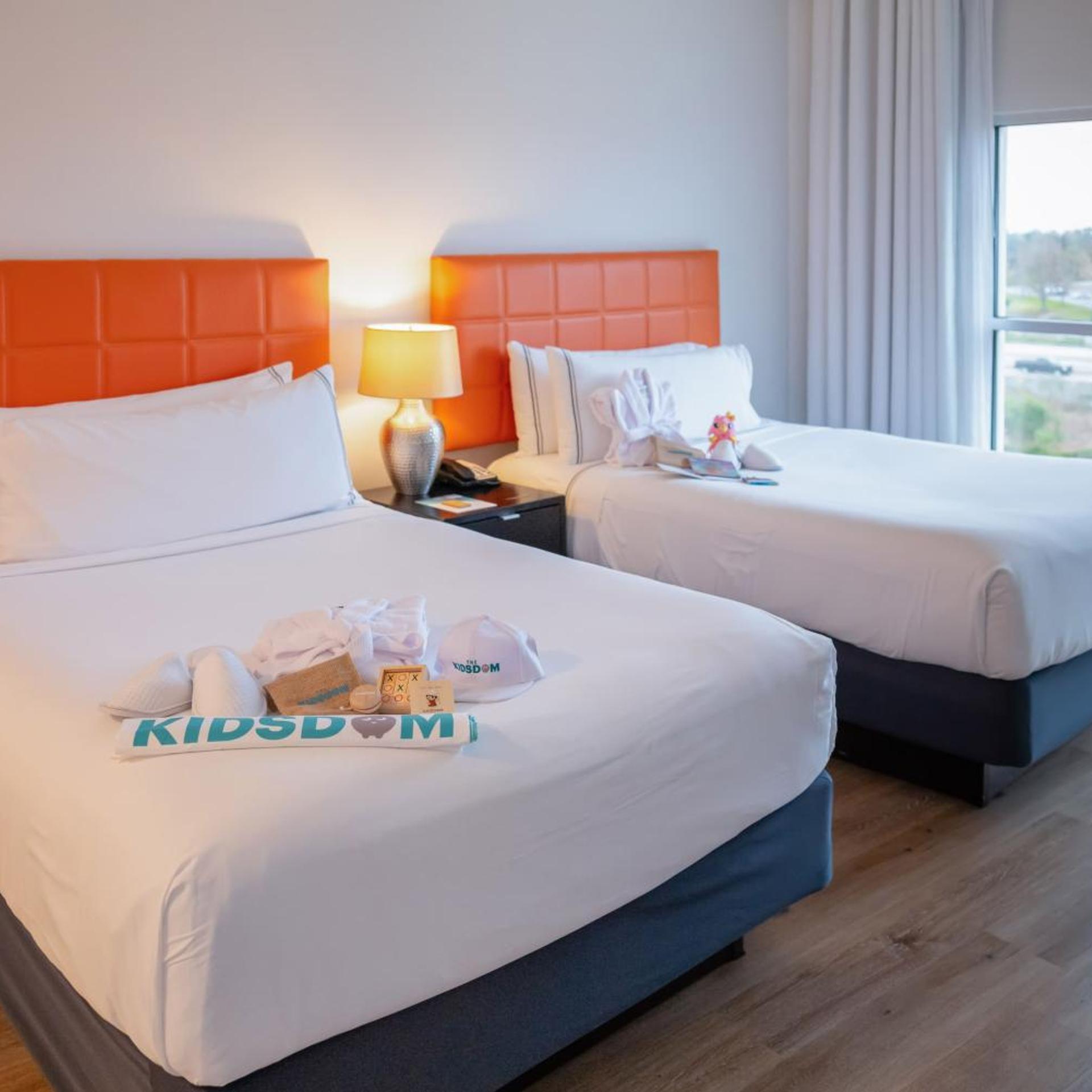 The Level, Family Suite, Double Bed