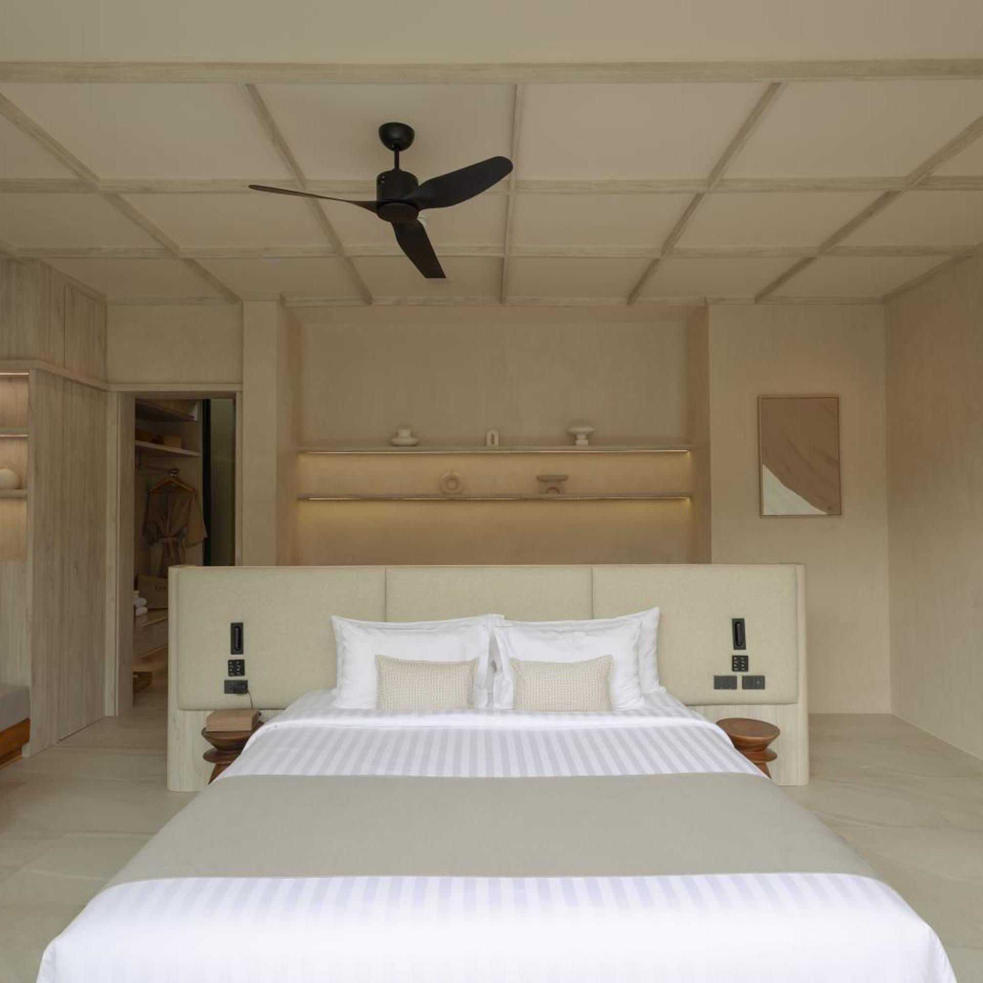 Cozy, 1 Bedroom, Pool, Villa