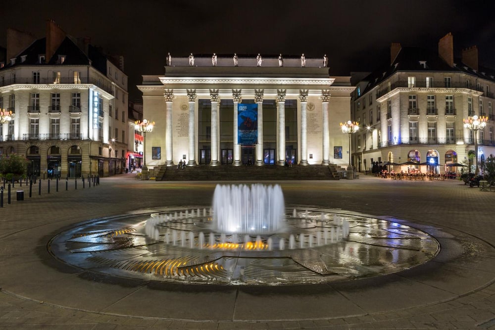 Oceania Hotel de France Nantes in NANTES