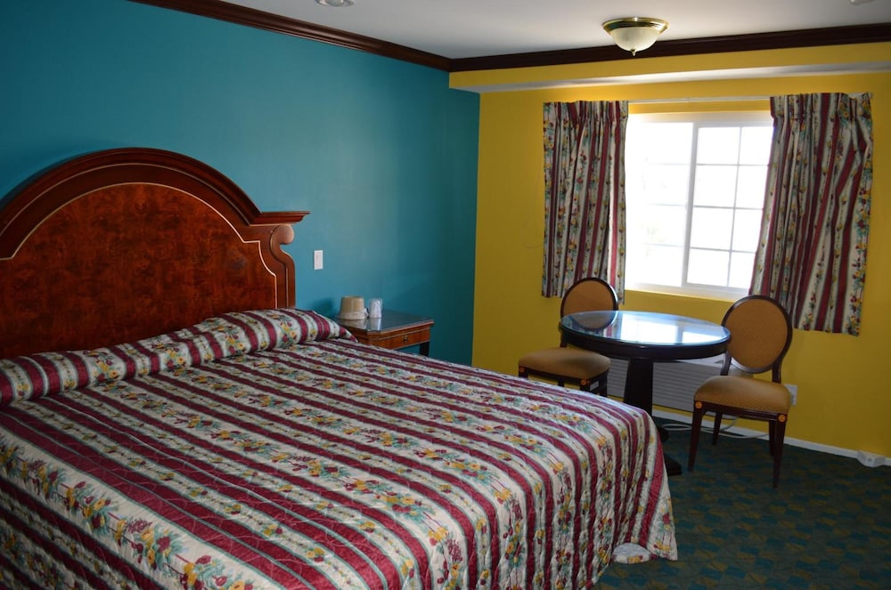 Cloud 9 Inn LAX 27/44