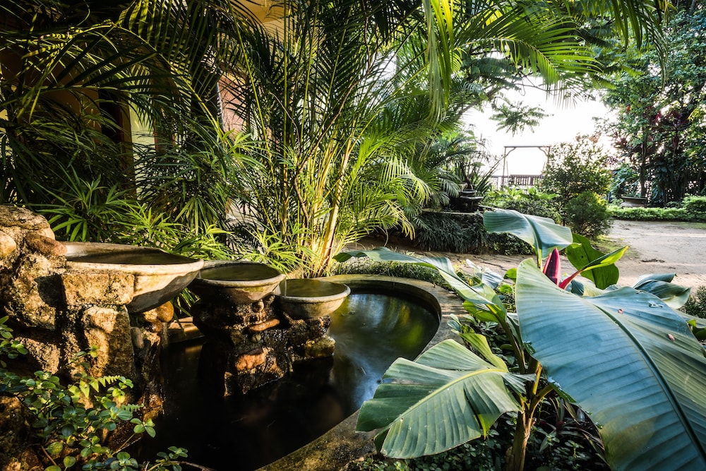Galavilla Boutique Hotel & Spa 65/71